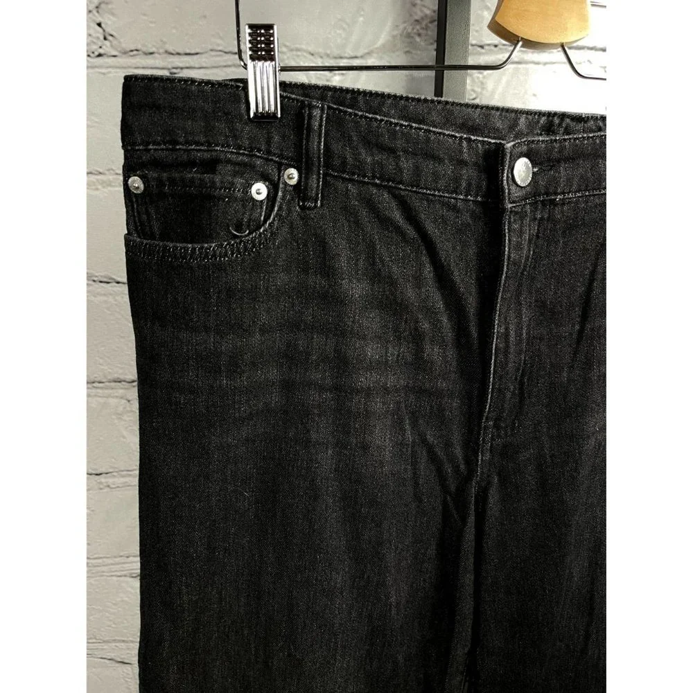 EUC Lauren Wide Leg Jeans